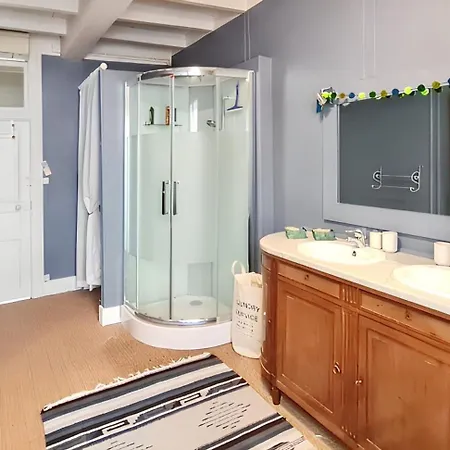 Maison Charmante A Avec Jardin Et Patio Fleuri בית נופש