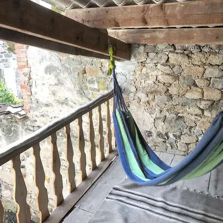 Maison Charmante A Avec Jardin Et Patio Fleuri בית נופש Mauzun