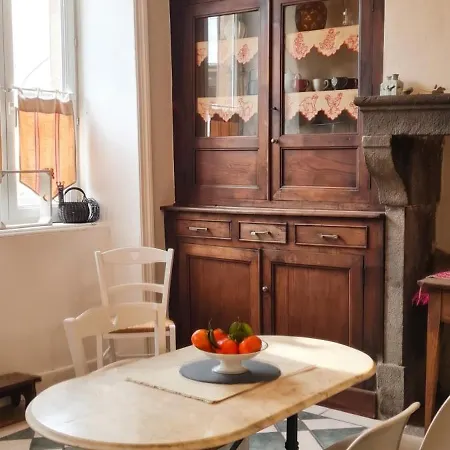 Holiday home Maison Charmante A Avec Jardin Et Patio Fleuri *