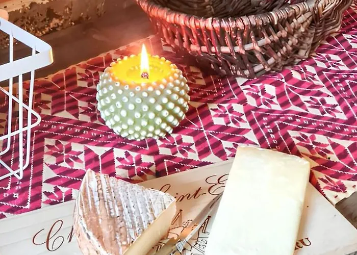 Maison Charmante A Avec Jardin Et Patio Fleuri * Mauzun